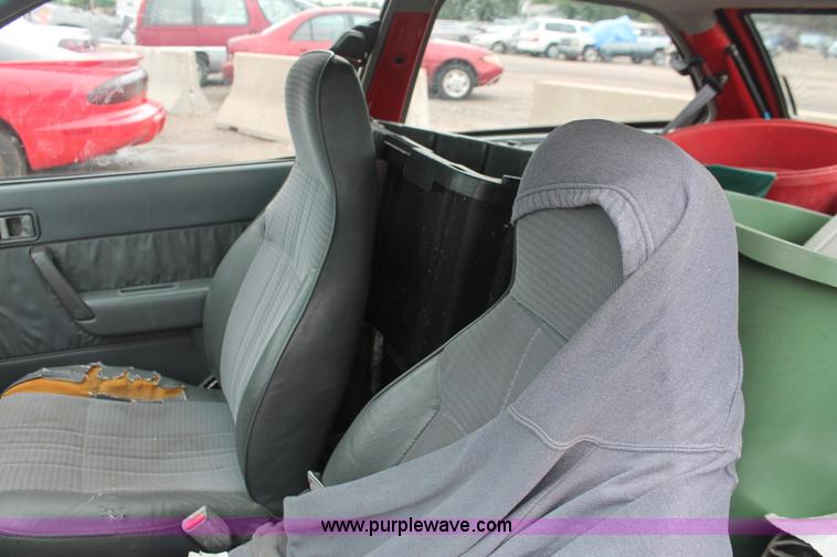 image for item I7820 1991 Geo Metro LSi