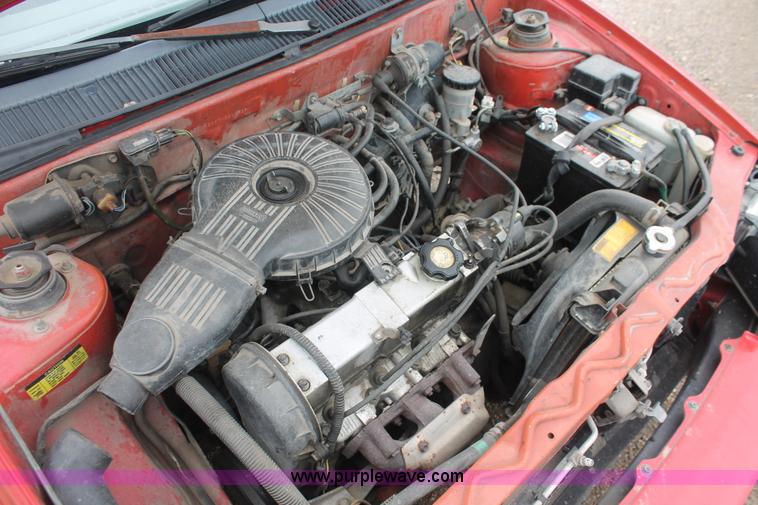 image for item I7820 1991 Geo Metro LSi