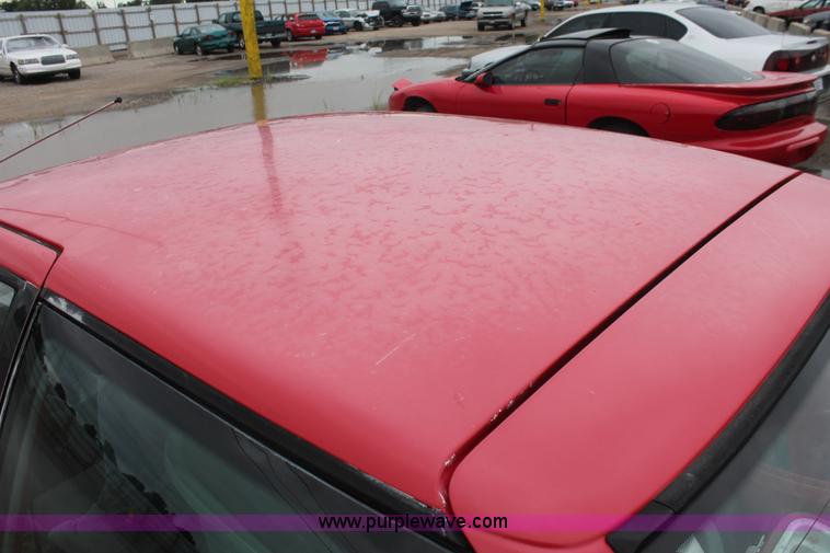 image for item I7820 1991 Geo Metro LSi