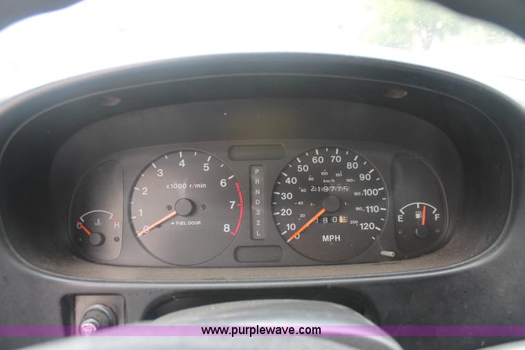 image for item I7824 1998 Isuzu Rodeo SUV