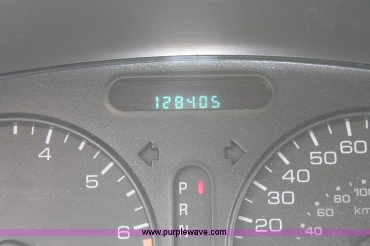 image for item I7825 2001 Oldsmobile Alero GLS