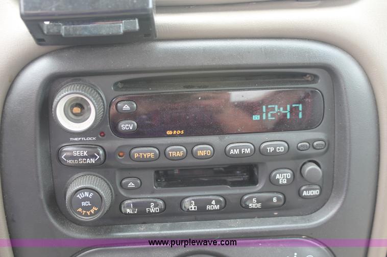 image for item I7825 2001 Oldsmobile Alero GLS