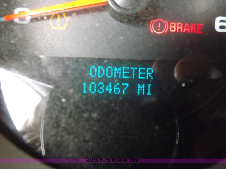 image for item I7665 2008 Chevrolet Silverado 2500HD pickup truck