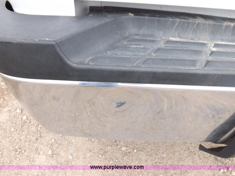 image for item I7665 2008 Chevrolet Silverado 2500HD pickup truck