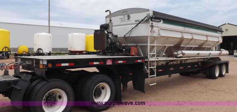 image for item I7666 2008 Neville tender trailer
