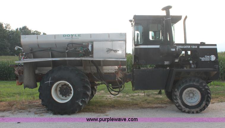 image for item I7829 1994 Ag-Chem TerraGator 1844 spreader