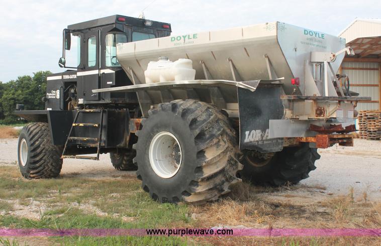 image for item I7829 1994 Ag-Chem TerraGator 1844 spreader