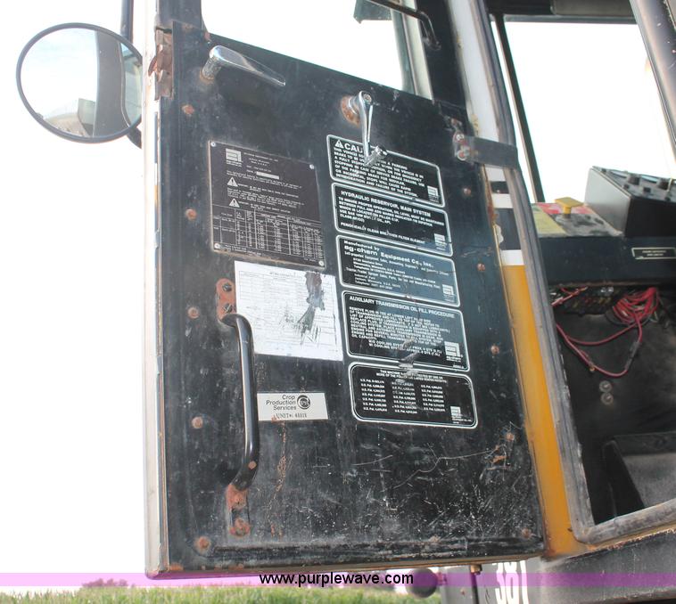 image for item I7829 1994 Ag-Chem TerraGator 1844 spreader