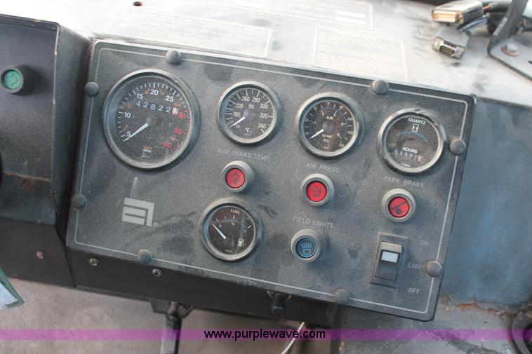 image for item I7829 1994 Ag-Chem TerraGator 1844 spreader