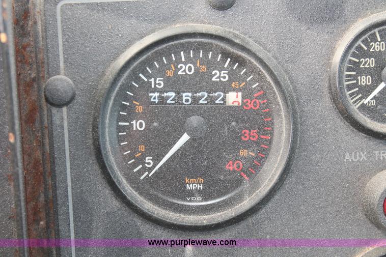 image for item I7829 1994 Ag-Chem TerraGator 1844 spreader