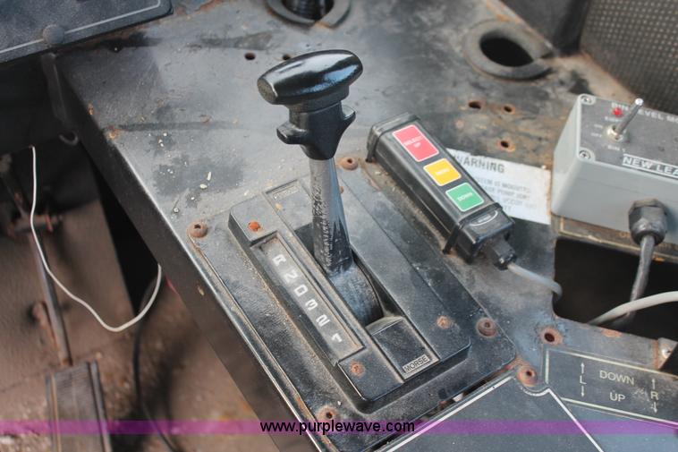 image for item I7829 1994 Ag-Chem TerraGator 1844 spreader