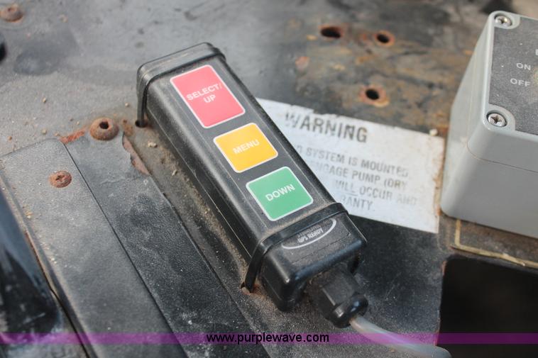 image for item I7829 1994 Ag-Chem TerraGator 1844 spreader