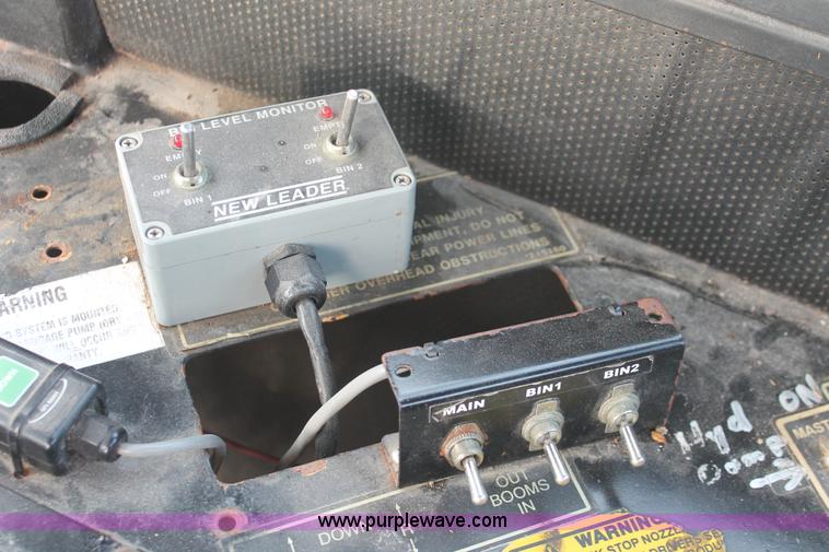 image for item I7829 1994 Ag-Chem TerraGator 1844 spreader