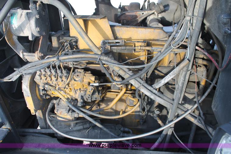 image for item I7829 1994 Ag-Chem TerraGator 1844 spreader