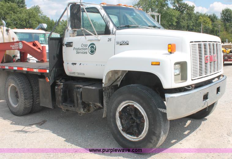 image for item I7832 1992 GMC TopKick C7H042 flatbed truck
