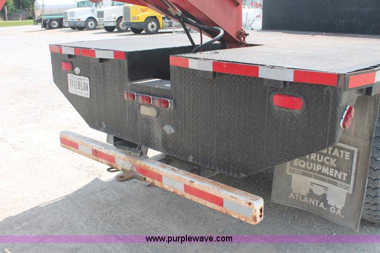 image for item I7832 1992 GMC TopKick C7H042 flatbed truck