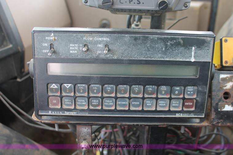 image for item I7836 1991 International 4900 floater spreader truck