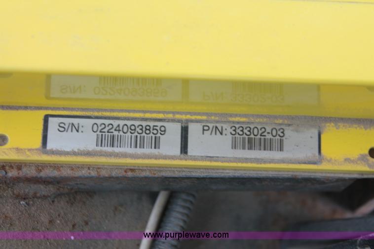 image for item I7836 1991 International 4900 floater spreader truck