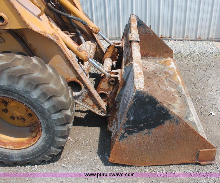 image for item I7837 2000 John Deere 260 Series II skid steer