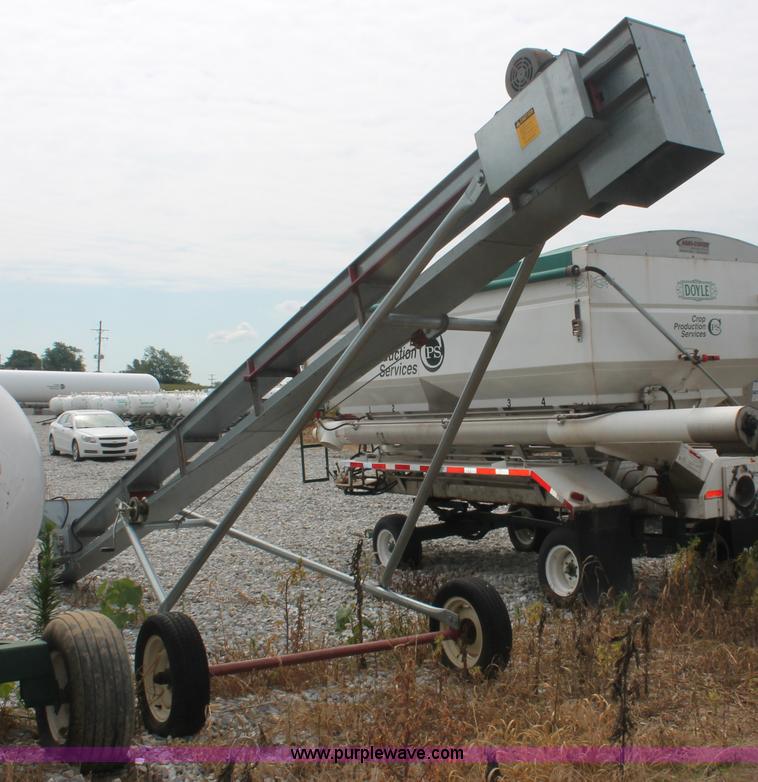 image for item I7839 Cardinal BC10 seed conveyor