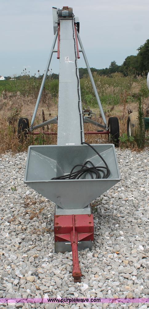 image for item I7839 Cardinal BC10 seed conveyor