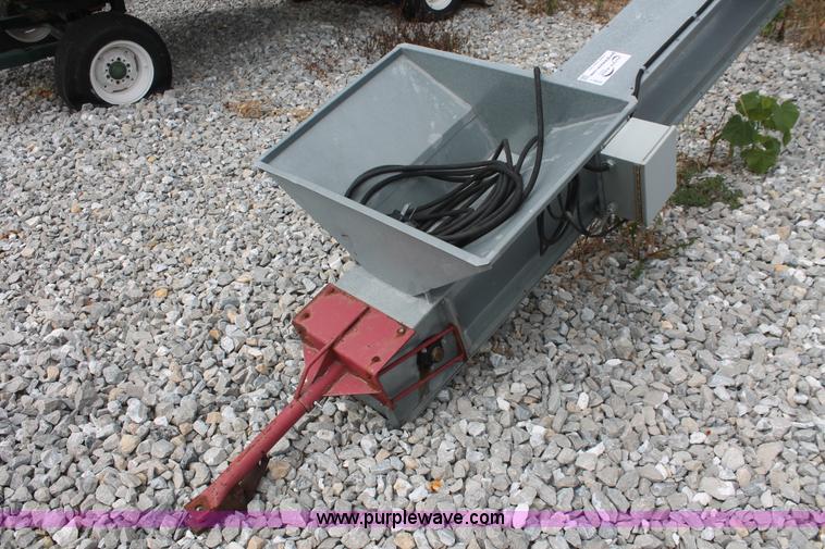 image for item I7839 Cardinal BC10 seed conveyor