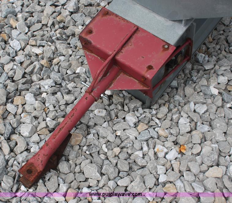 image for item I7839 Cardinal BC10 seed conveyor