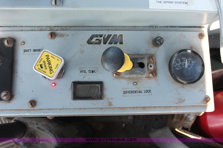 image for item I7841 2005 GVM Prowler XP 1149T self-propelled sprayer/spreader