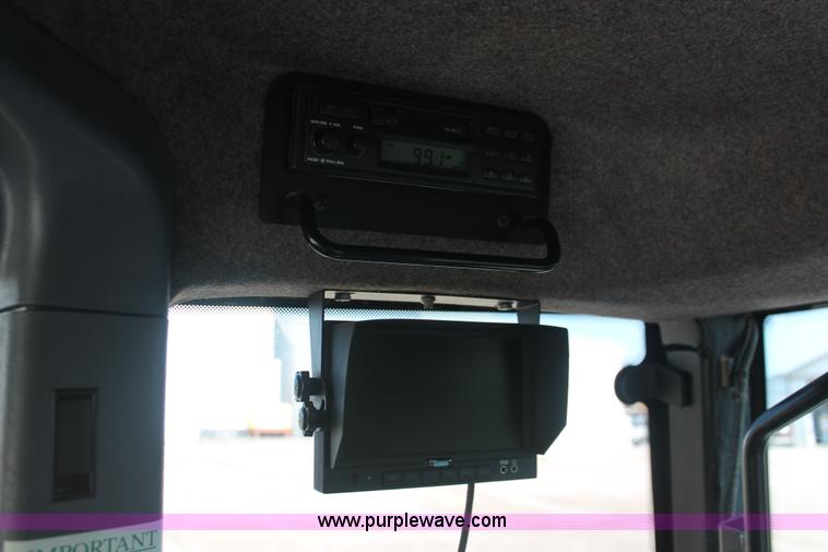 image for item I7841 2005 GVM Prowler XP 1149T self-propelled sprayer/spreader