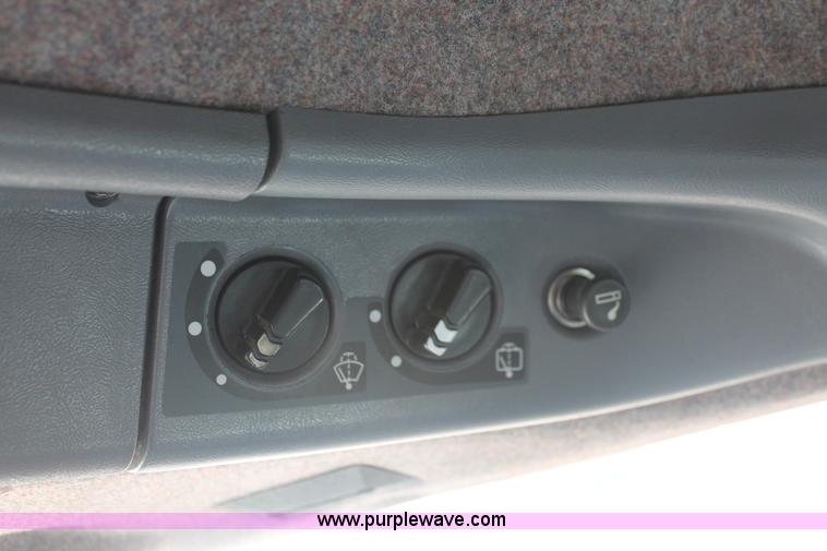 image for item I7841 2005 GVM Prowler XP 1149T self-propelled sprayer/spreader