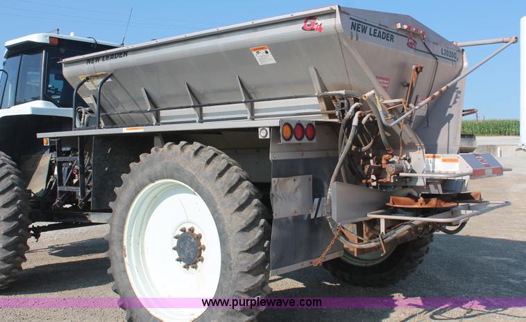 image for item I7841 2005 GVM Prowler XP 1149T self-propelled sprayer/spreader