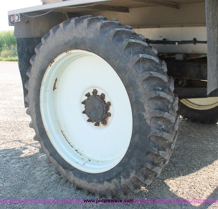 image for item I7841 2005 GVM Prowler XP 1149T self-propelled sprayer/spreader