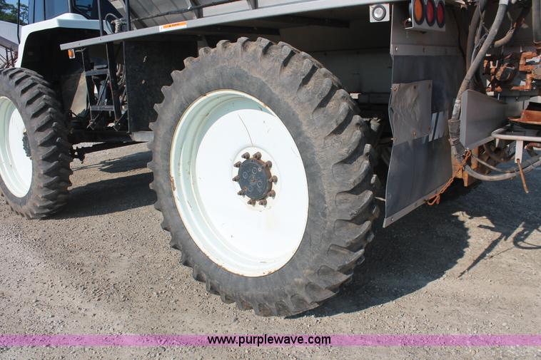 image for item I7841 2005 GVM Prowler XP 1149T self-propelled sprayer/spreader