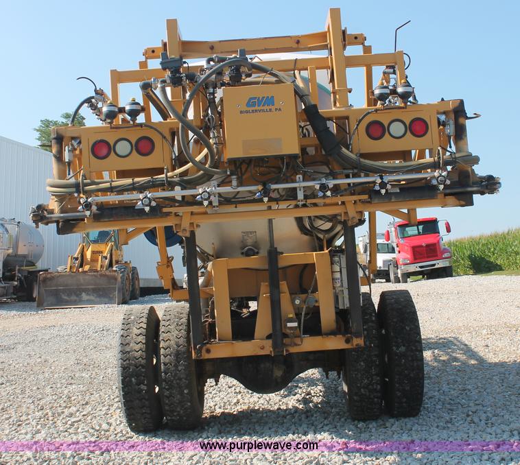 image for item I7841 2005 GVM Prowler XP 1149T self-propelled sprayer/spreader