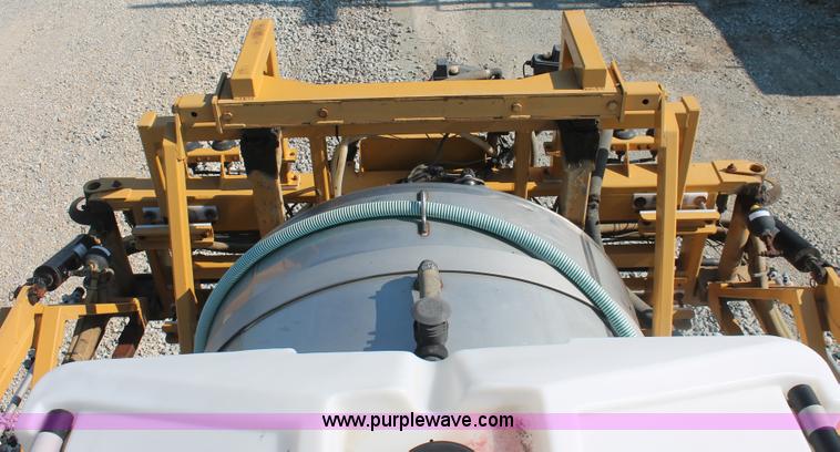 image for item I7841 2005 GVM Prowler XP 1149T self-propelled sprayer/spreader