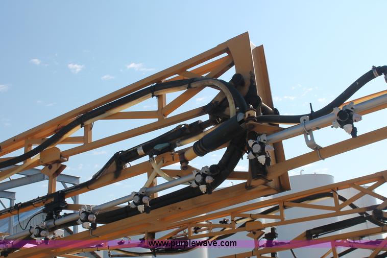 image for item I7841 2005 GVM Prowler XP 1149T self-propelled sprayer/spreader