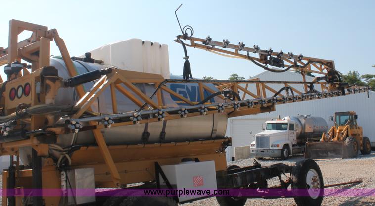 image for item I7841 2005 GVM Prowler XP 1149T self-propelled sprayer/spreader