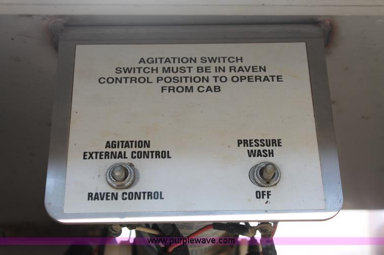 image for item I7841 2005 GVM Prowler XP 1149T self-propelled sprayer/spreader