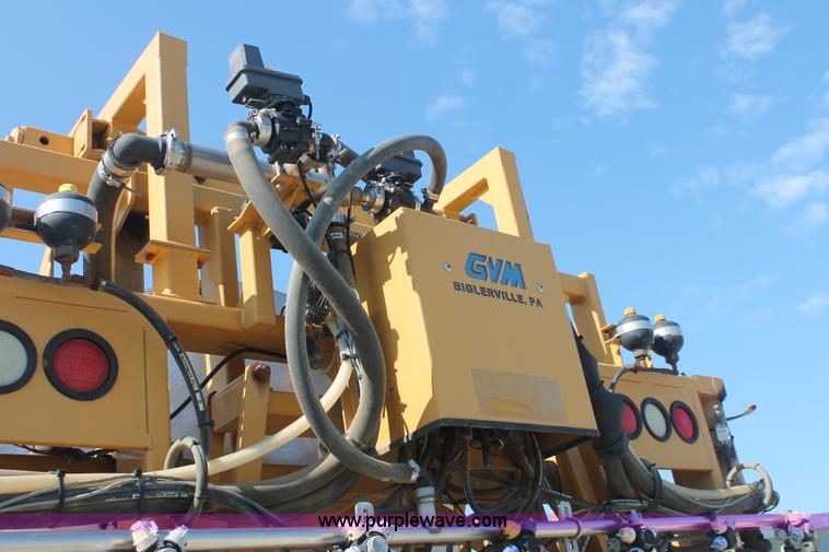 image for item I7841 2005 GVM Prowler XP 1149T self-propelled sprayer/spreader