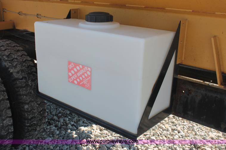 image for item I7841 2005 GVM Prowler XP 1149T self-propelled sprayer/spreader