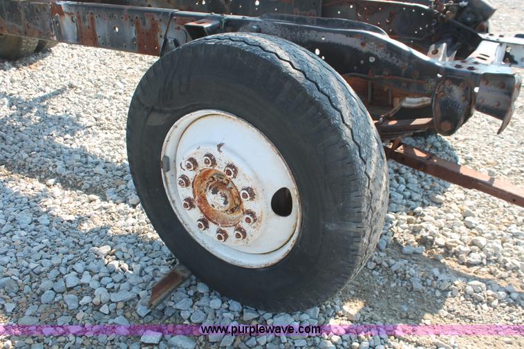 image for item I7841 2005 GVM Prowler XP 1149T self-propelled sprayer/spreader