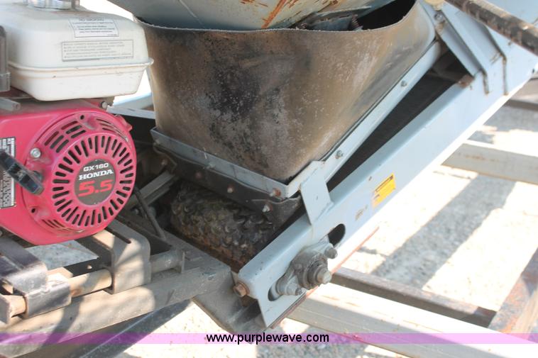 image for item I7842 Convey All BTS360 seed tender