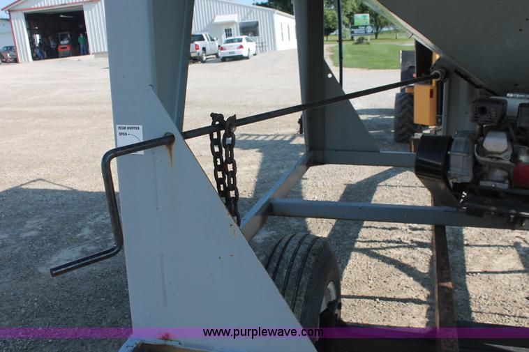 image for item I7842 Convey All BTS360 seed tender