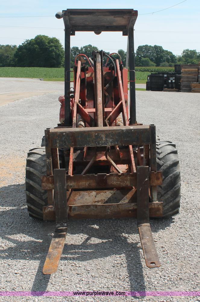 image for item I7848 Willmar Wrangler wheel loader