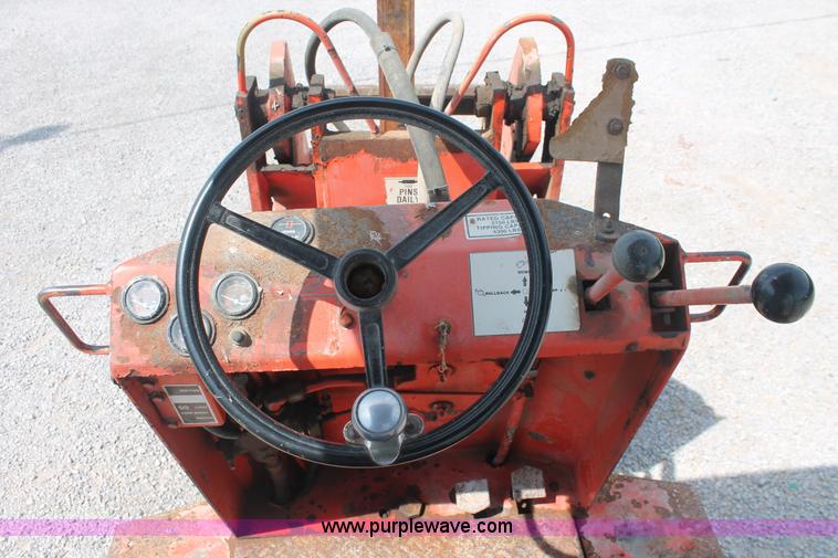 image for item I7848 Willmar Wrangler wheel loader