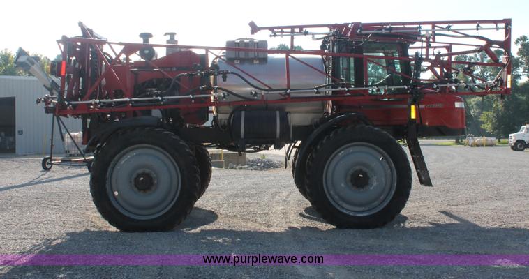 image for item I7851 2005 Case IH SPX3310 Patriot self-propelled sprayer