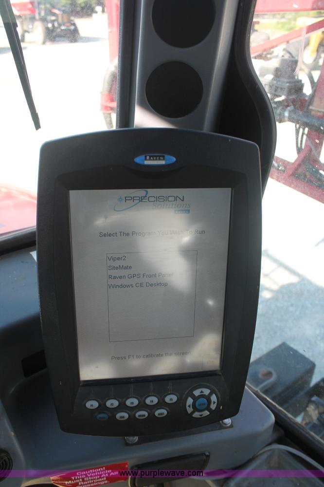 image for item I7851 2005 Case IH SPX3310 Patriot self-propelled sprayer