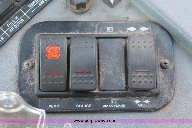 image for item I7851 2005 Case IH SPX3310 Patriot self-propelled sprayer