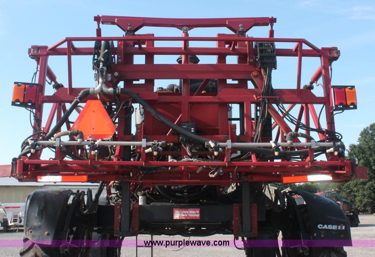 image for item I7851 2005 Case IH SPX3310 Patriot self-propelled sprayer
