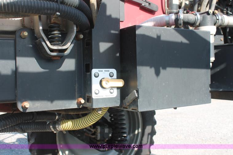 image for item I7851 2005 Case IH SPX3310 Patriot self-propelled sprayer